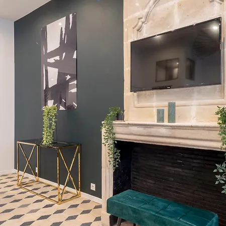 Apartment Elegance Au Coeur Du Marais