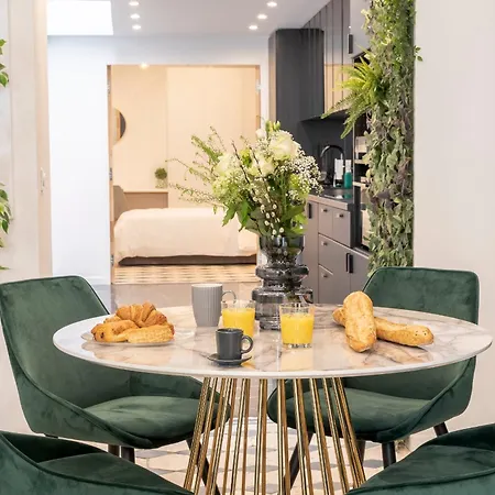 Elegance Au Coeur Du Marais Апартаменты
